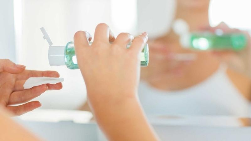 Mỹ phẩm không cồn có phù hợp với mọi loại da học sinh không?