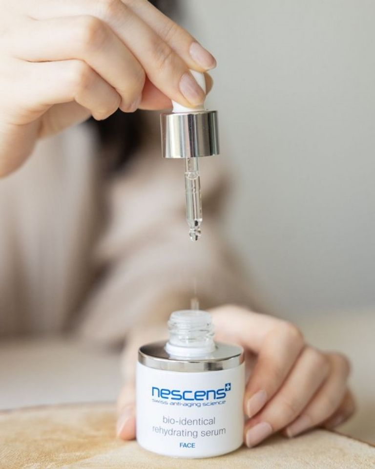 Những thành phần "vàng" trong Serum dưỡng ẩm dịu nhẹ cho da tuổi teen