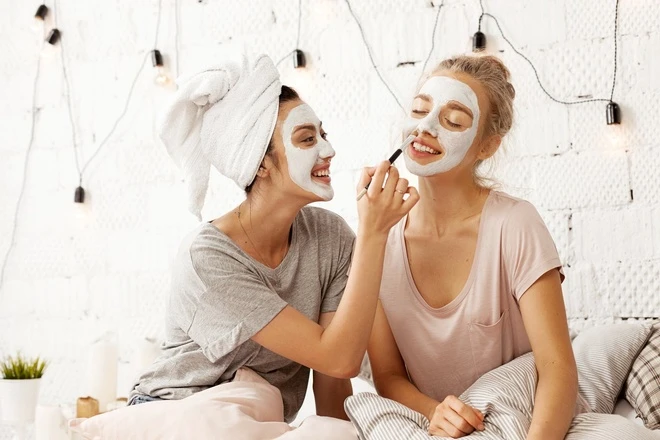 Làn da tuổi dậy thì cần gì ở mỹ phẩm? Hiểu đúng để chọn đúng