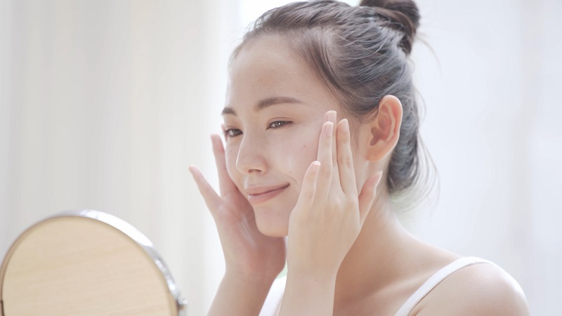 Lợi ích cụ thể khi sử dụng toner dịu nhẹ cho da nhạy cảm